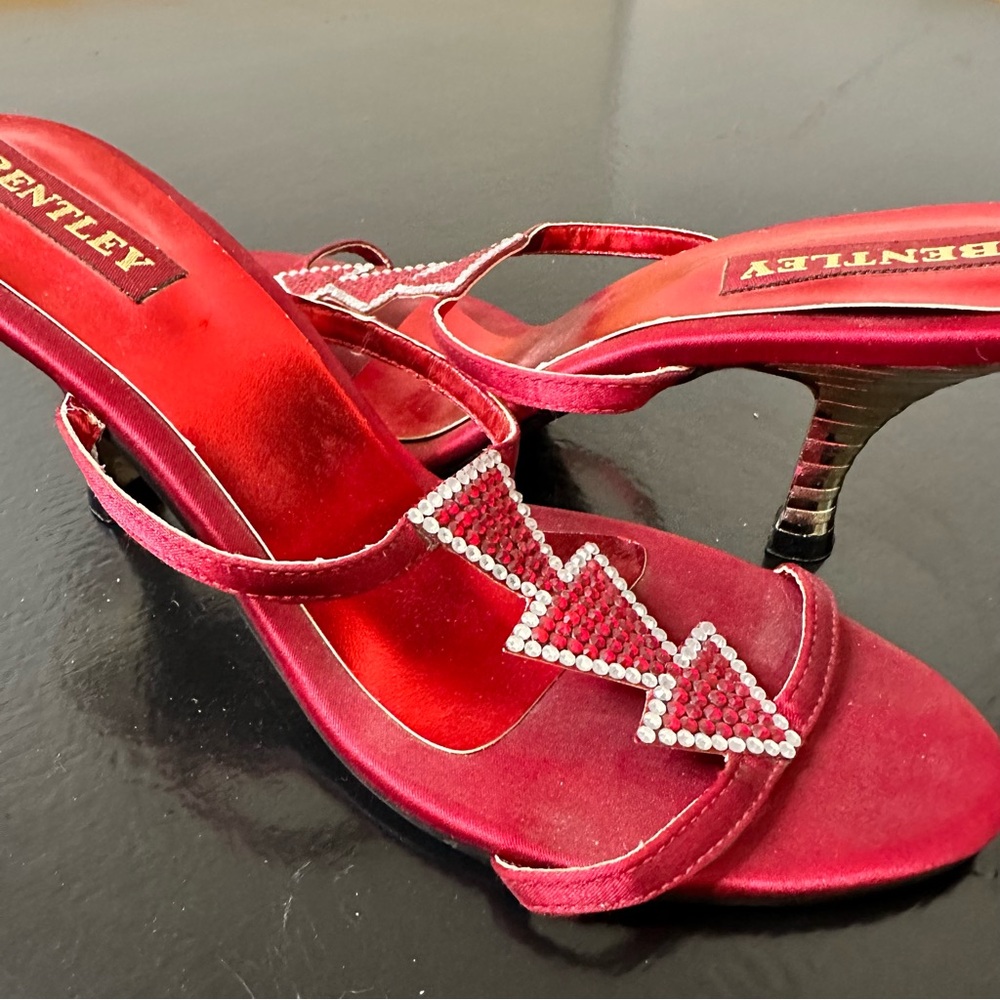 Vintage Bentley Chic Red Embellished Heels - Picture 9 of 16